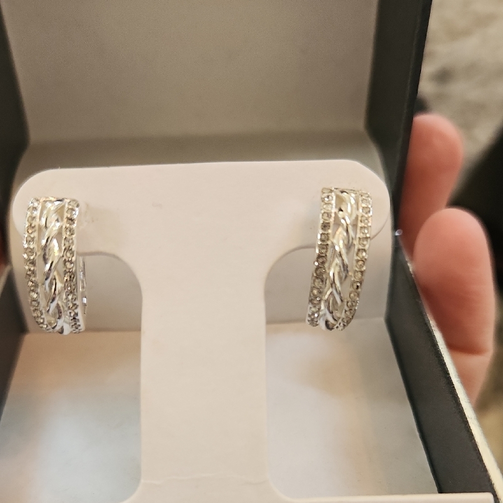 Elegant Silver plated hoop‎ earrings
